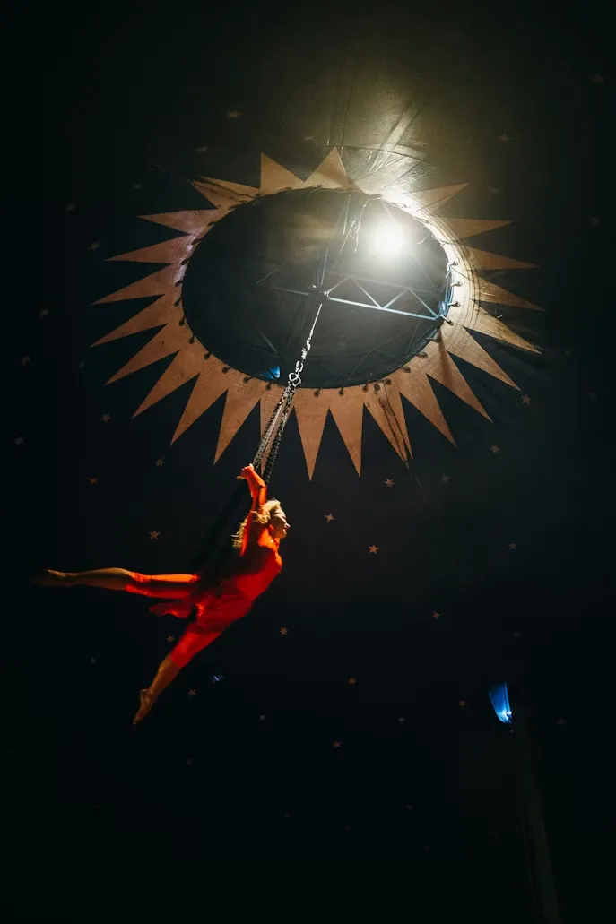Omnium Circus performance at Wolf Trap Theatre in the Woods