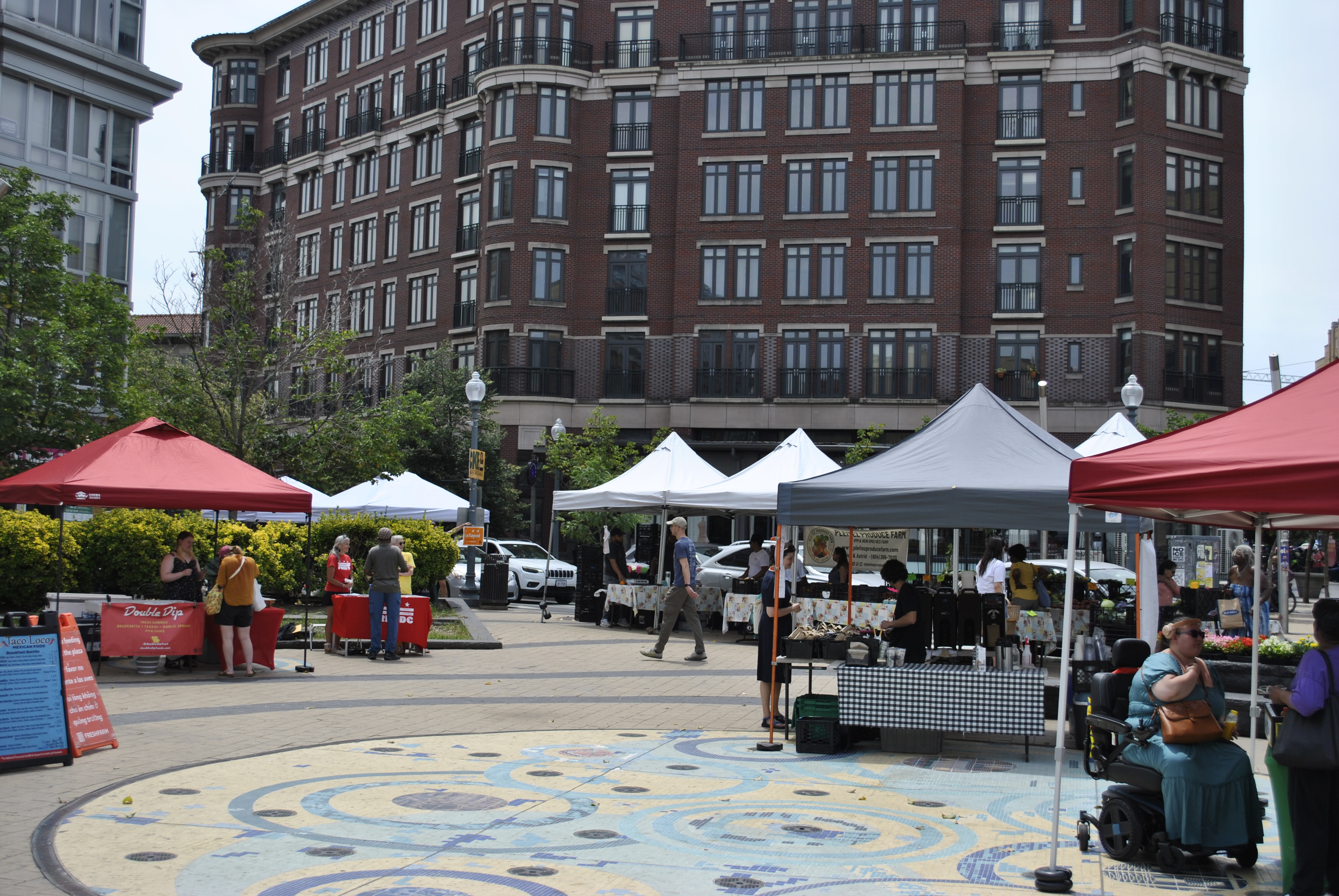Columbia Heights Civic Plaza splash pad in Washington DC