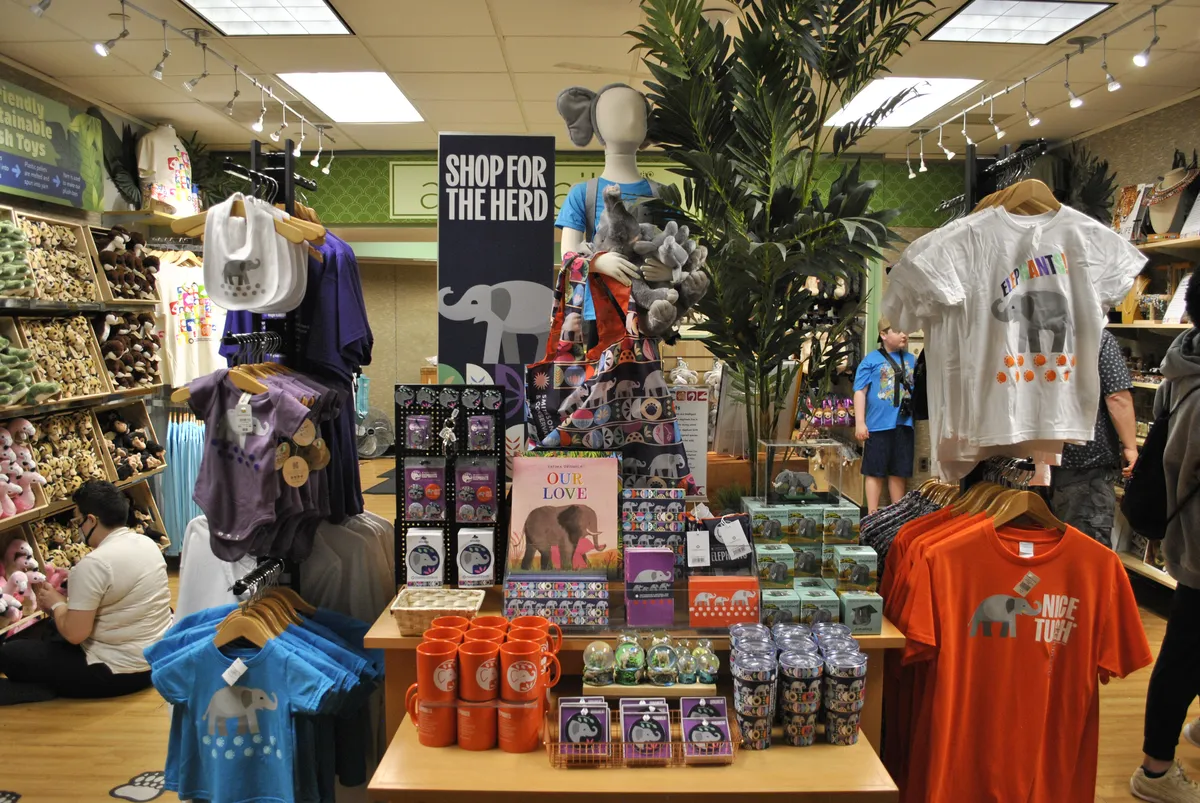 Gift shop with elephant-themed merchandise